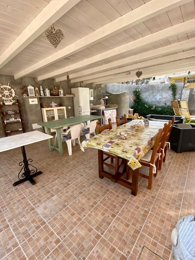 Tigrillo Bed&Breakfast Ольбія Екстер'єр фото