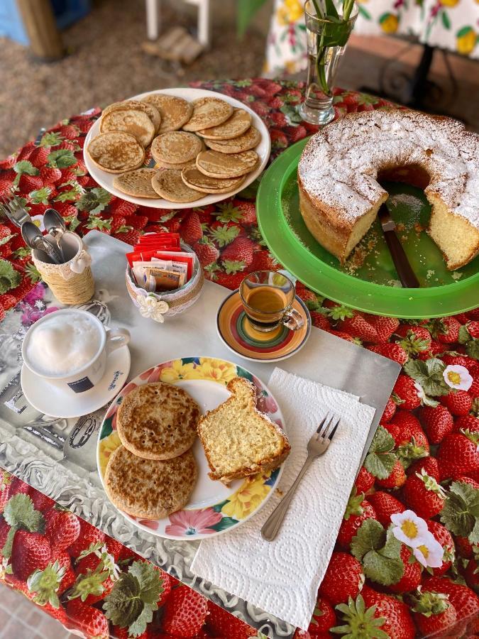 Tigrillo Bed&Breakfast Ольбія Екстер'єр фото