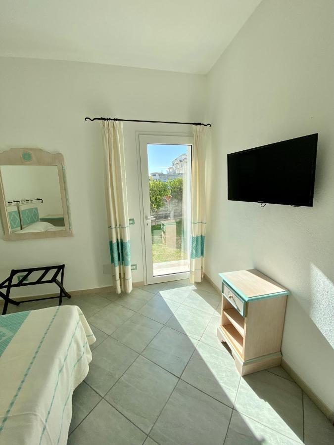 Tigrillo Bed&Breakfast Ольбія Екстер'єр фото
