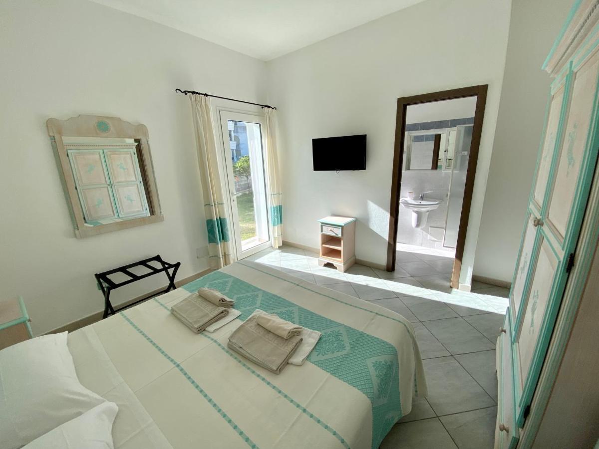 Tigrillo Bed&Breakfast Ольбія Екстер'єр фото